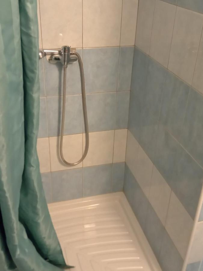 Apartman Police Nad Metuji Apartman Kültér fotó