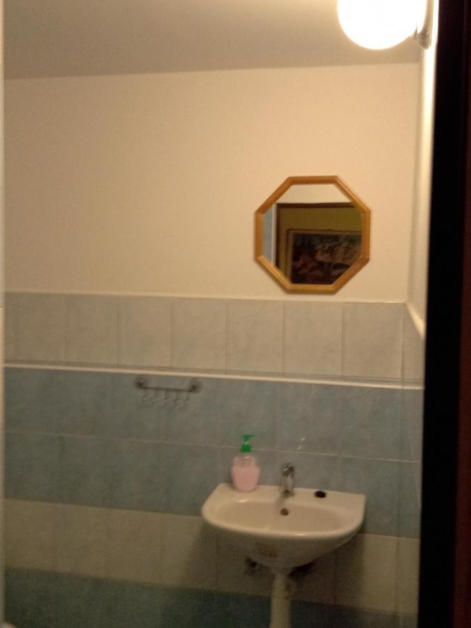 Apartman Police Nad Metuji Apartman Kültér fotó